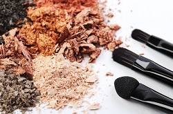 colour mineral foundation